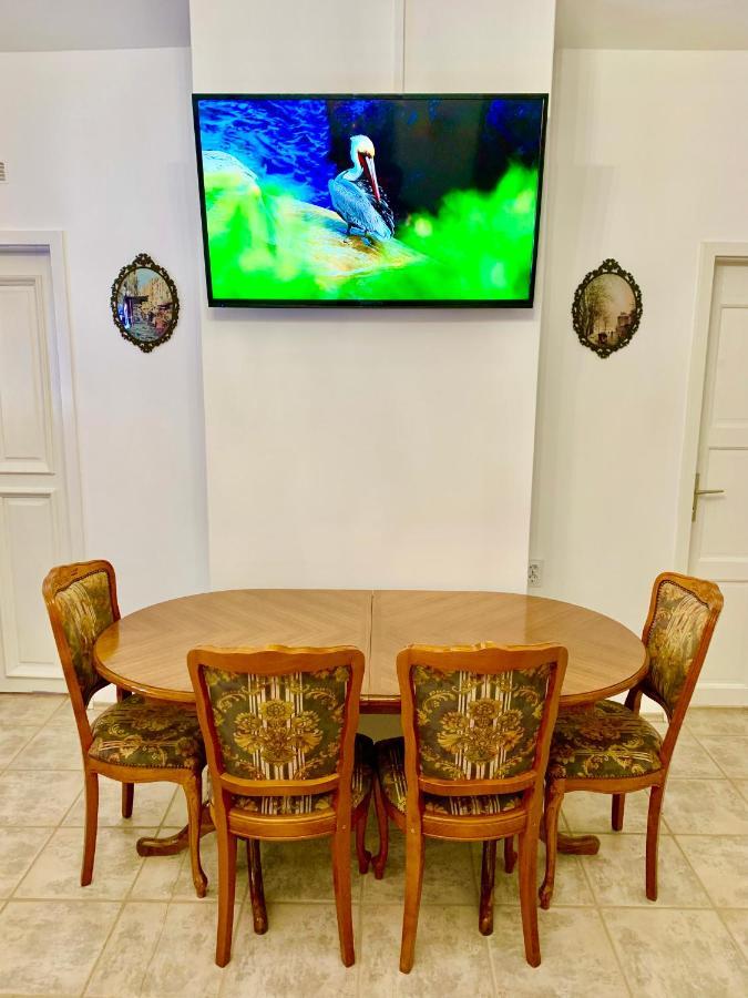 Ljubljana City Center Apartment Екстер'єр фото