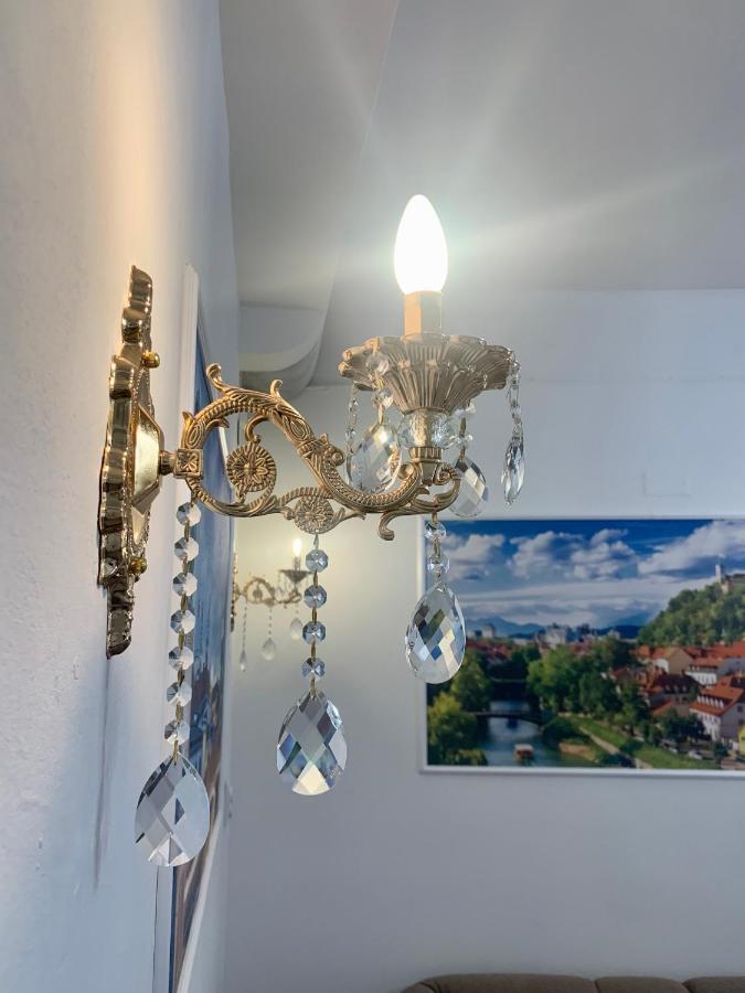 Ljubljana City Center Apartment Екстер'єр фото