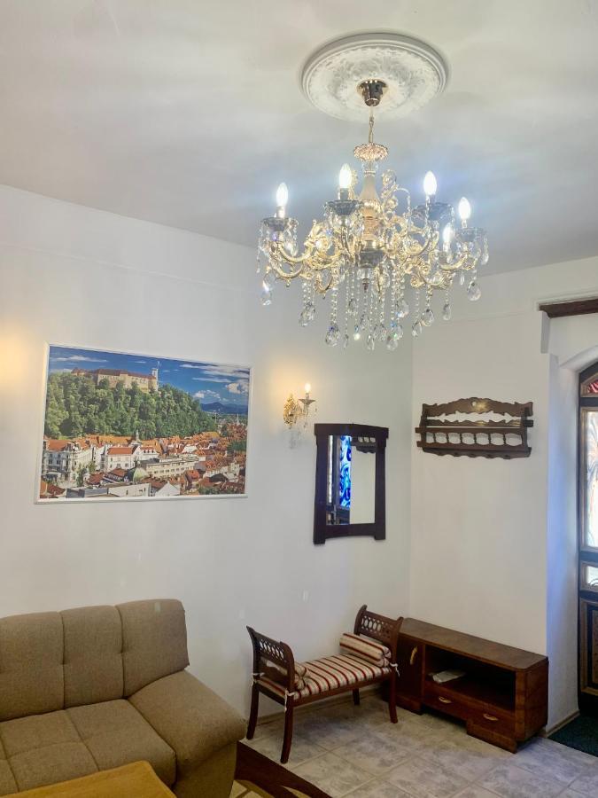 Ljubljana City Center Apartment Екстер'єр фото