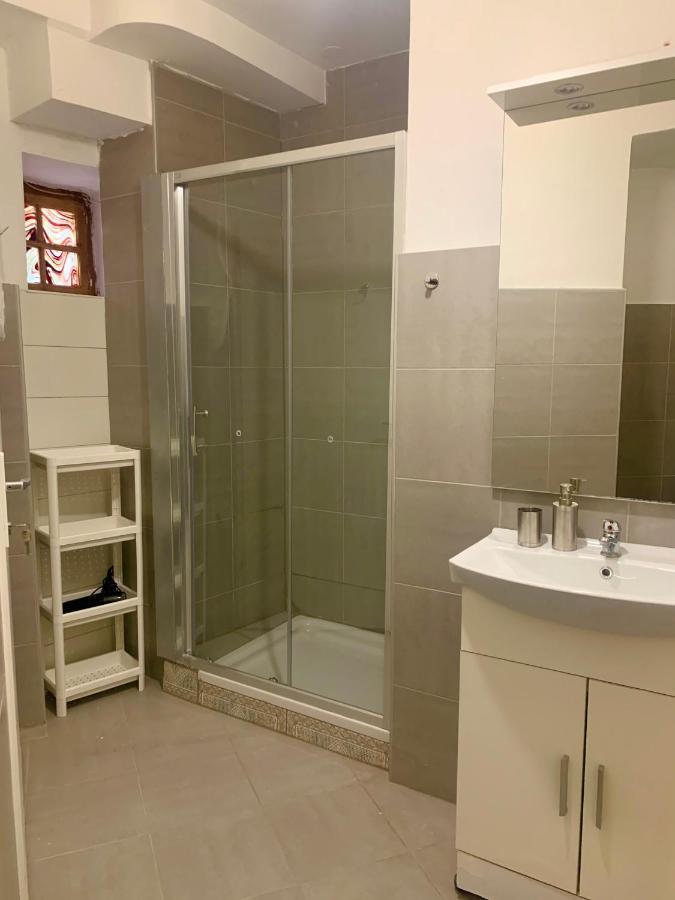 Ljubljana City Center Apartment Екстер'єр фото