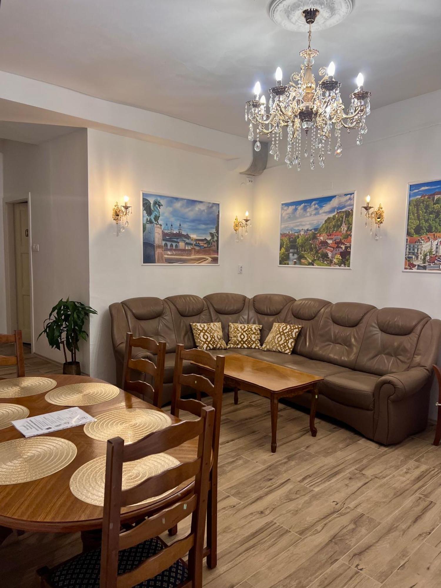 Ljubljana City Center Apartment Екстер'єр фото